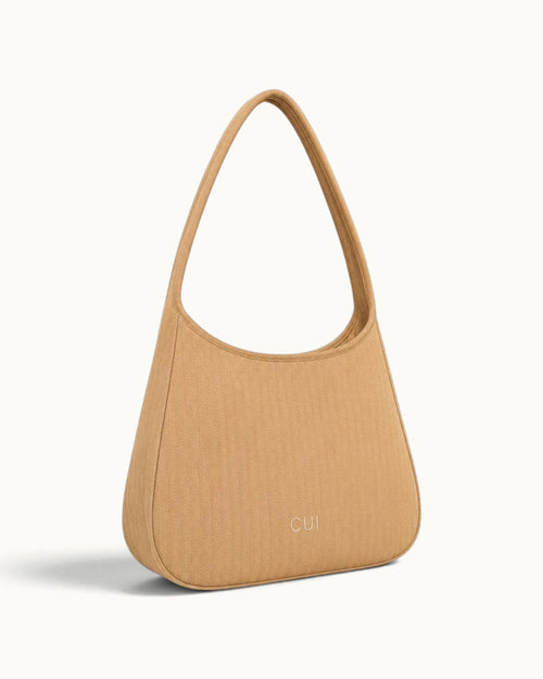 Maye Canvas-Schultertasche in Shell, Vorderansicht schräg